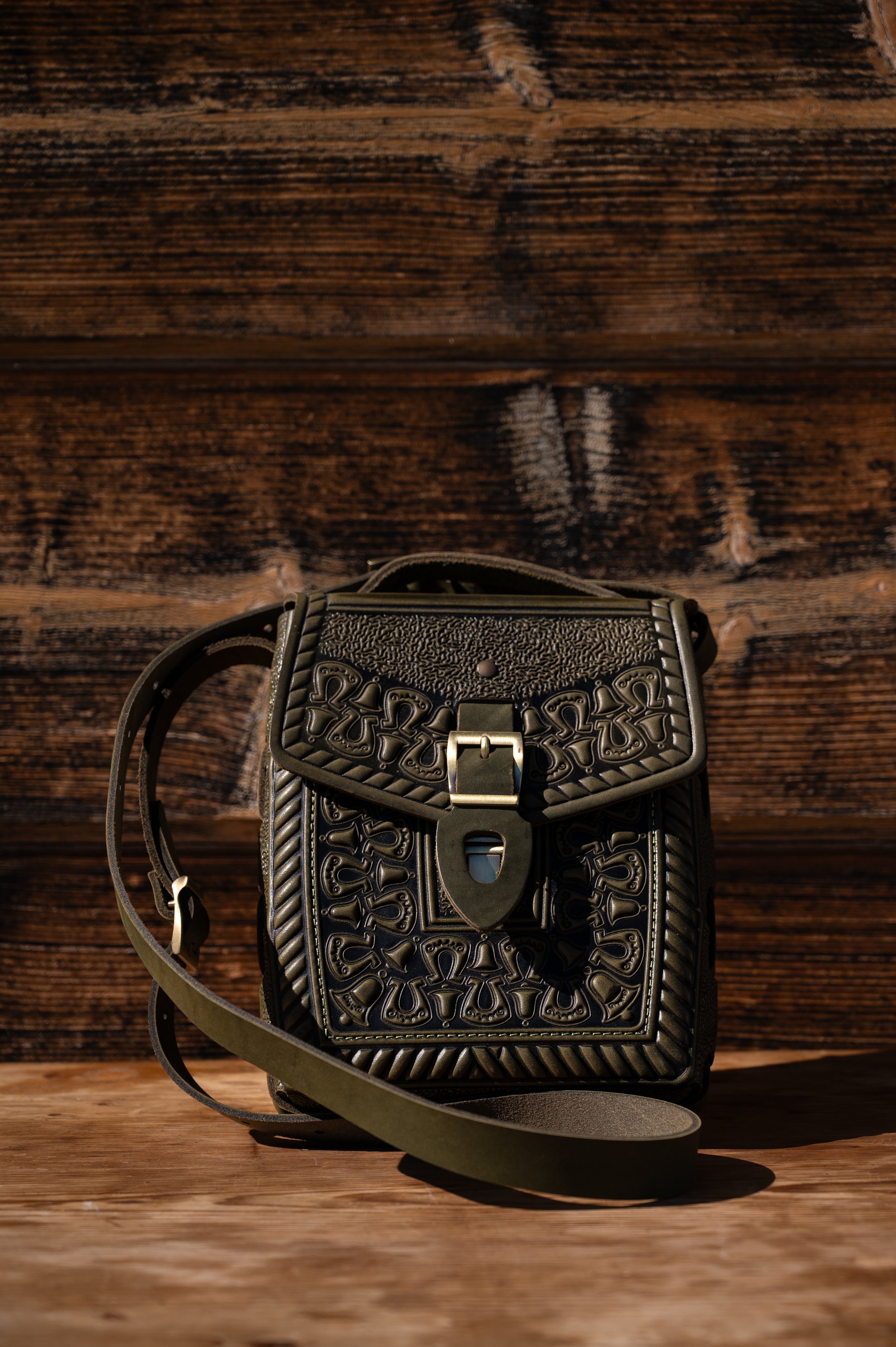 Leather bag “Horseshoe”