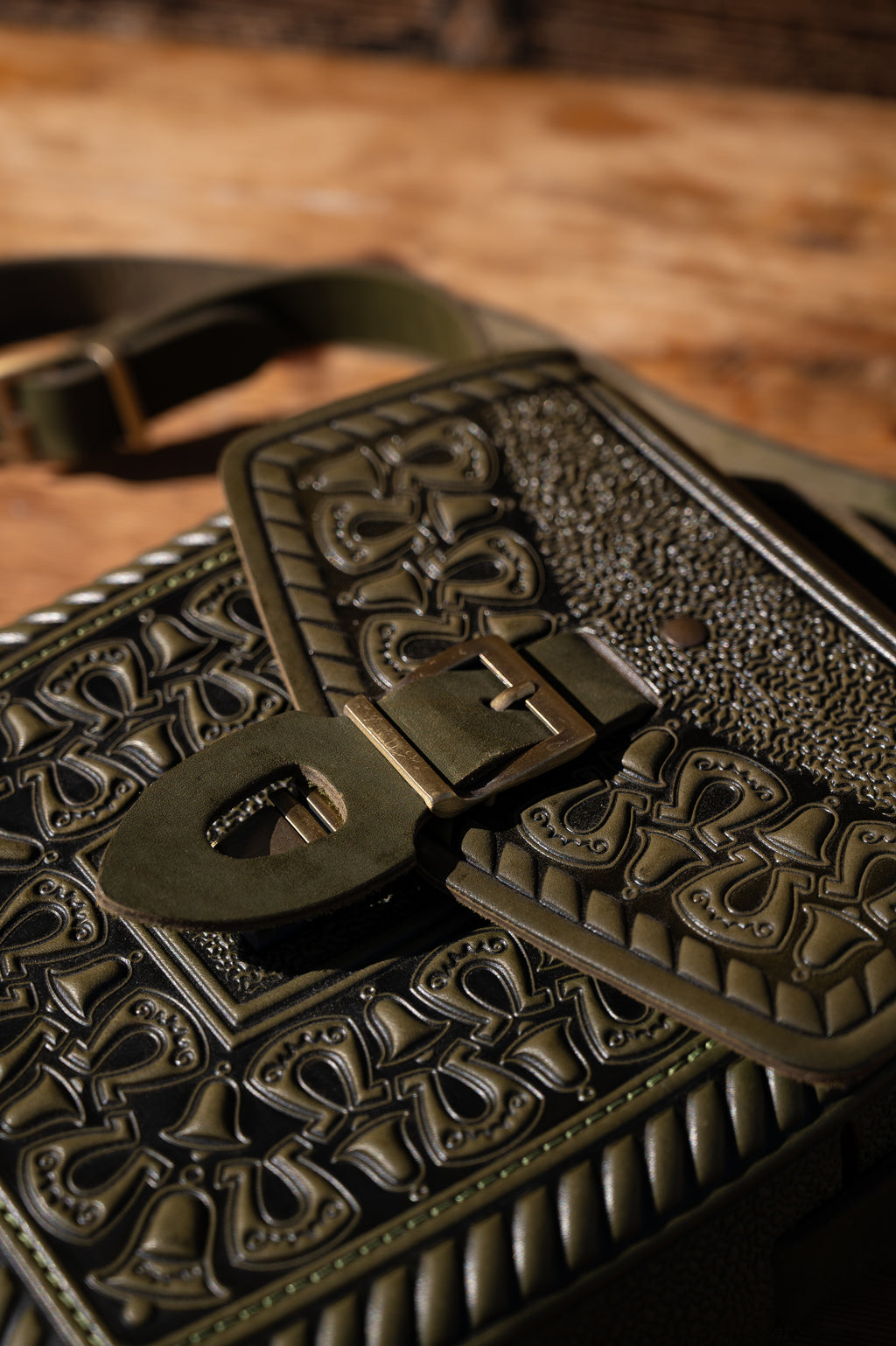 Leather bag “Horseshoe”