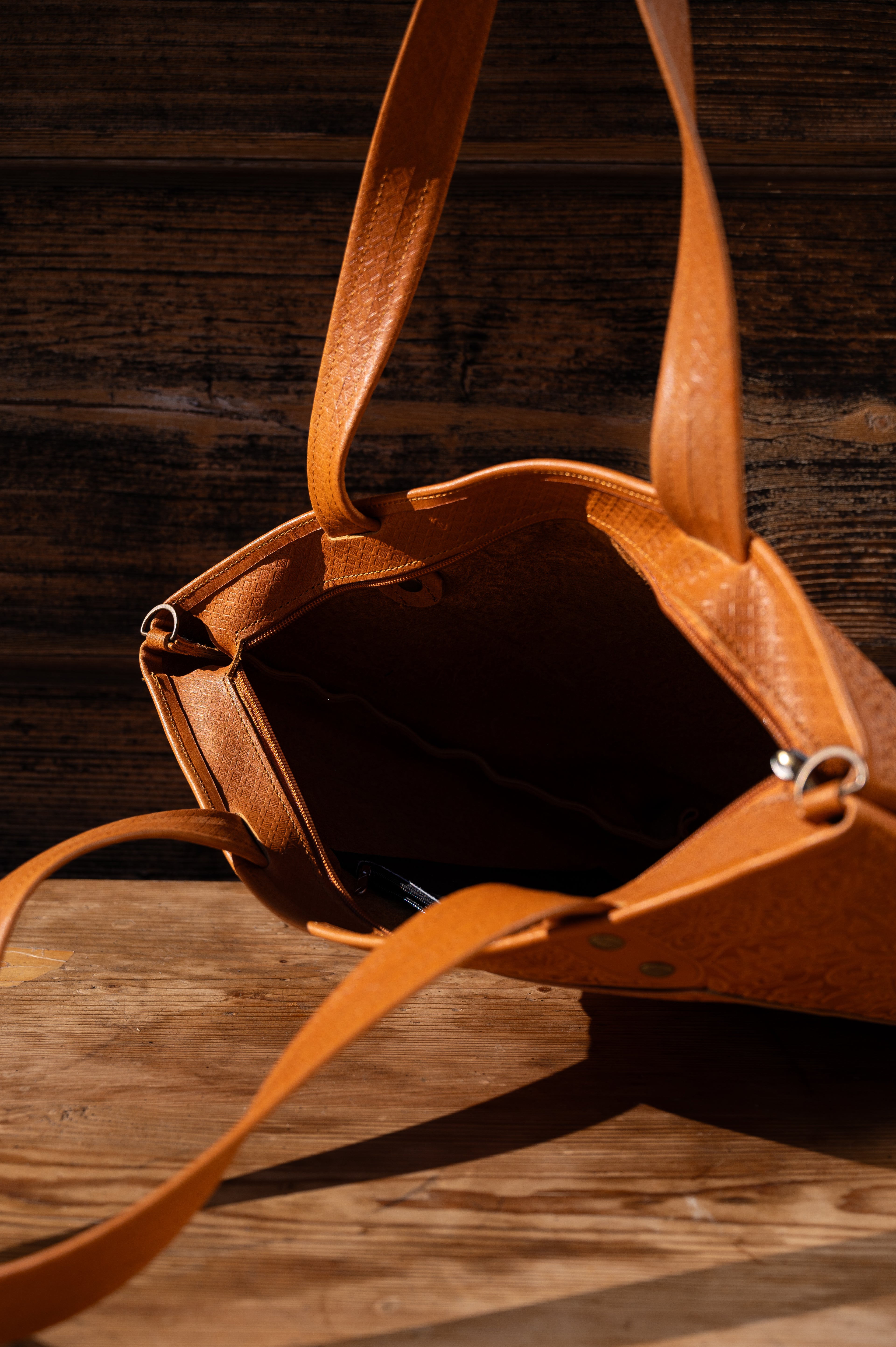 Leather bag “Flower Shopper”