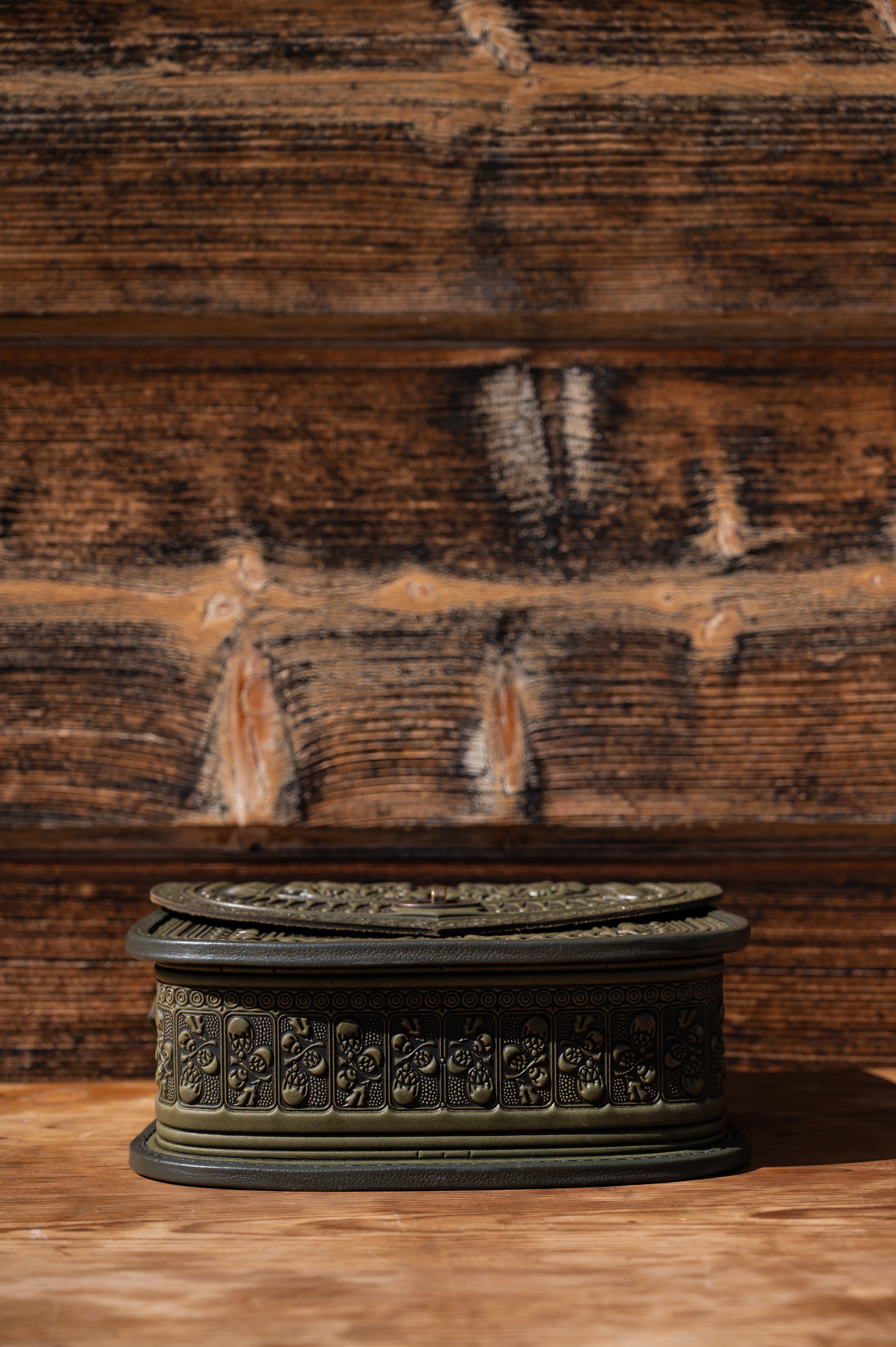 Leather bag “Dubok”