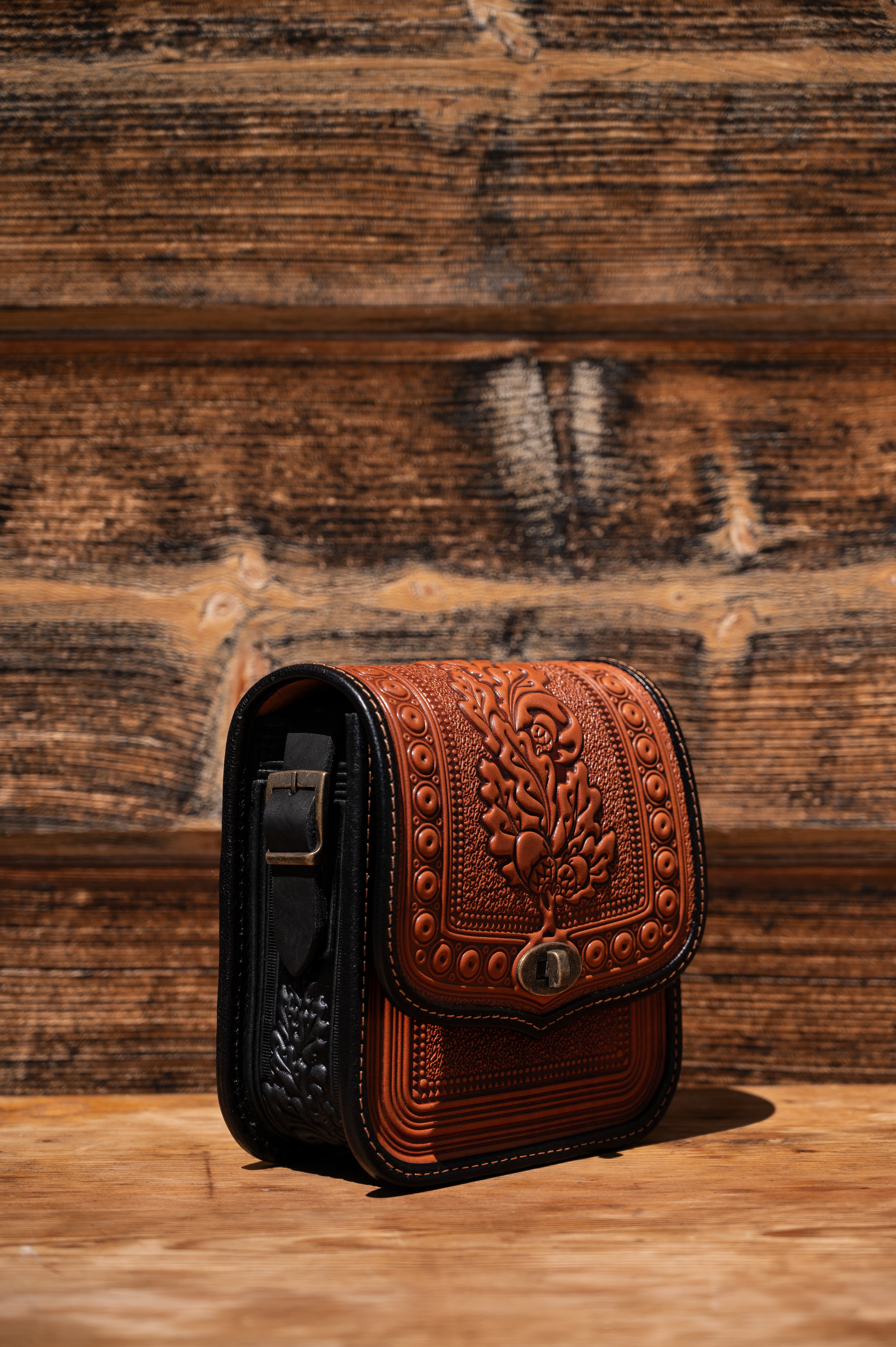 Leather bag “Myslyvska”